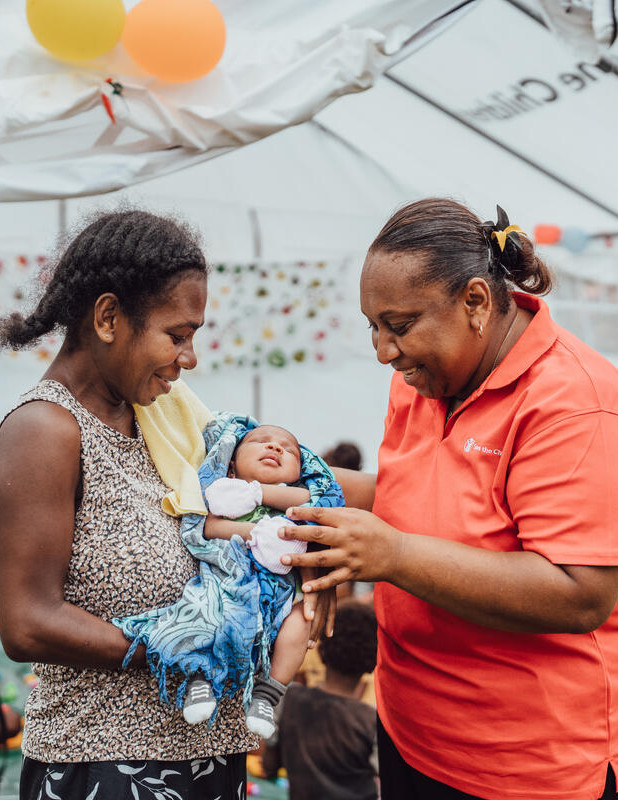 CH11266089 Rael, her 2 yr old and baby Magen (2 weeks) were impacted by the 2024 Vanuatu earthquakes and supported by Save the Children